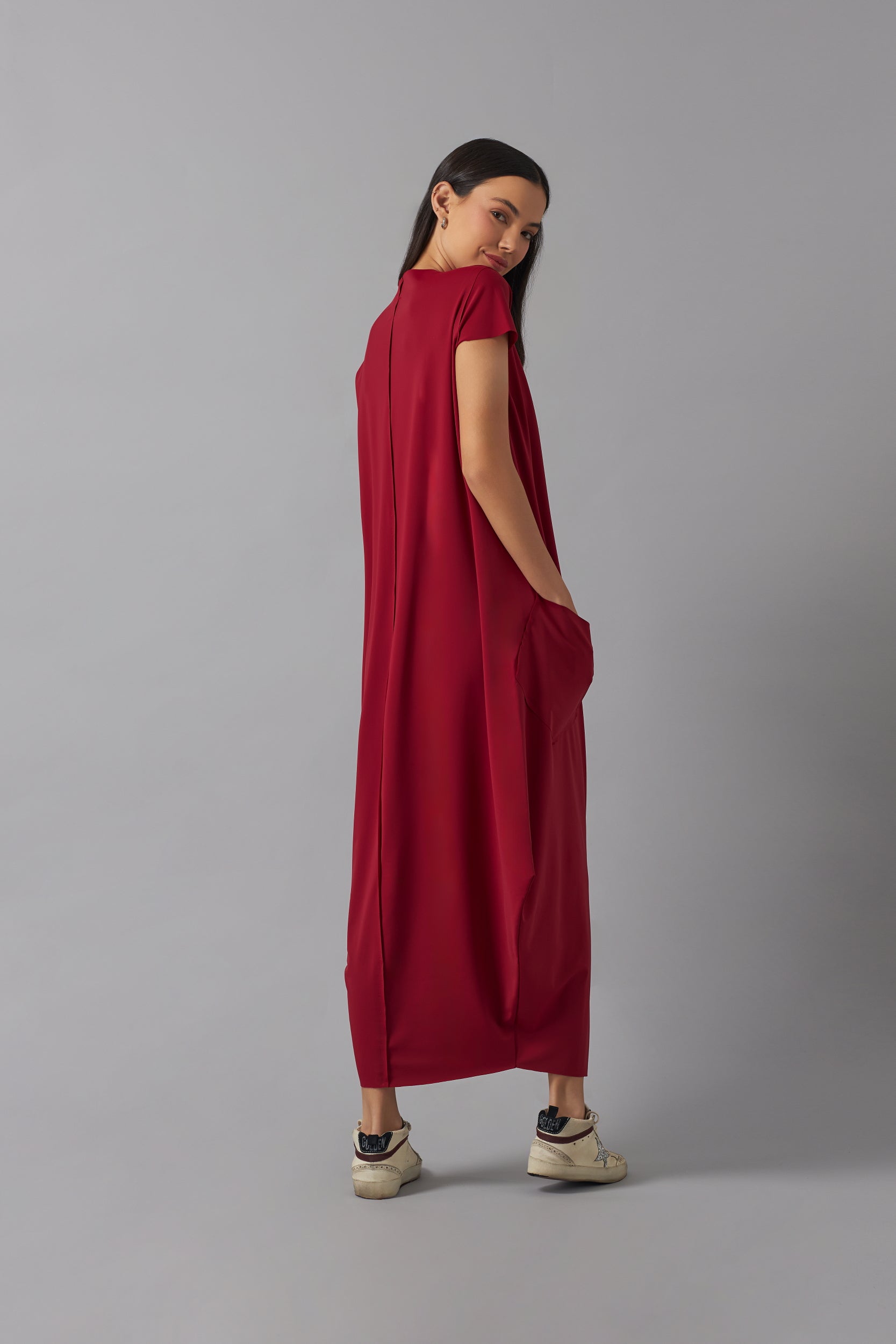 Effortless basic dress | Rojo Vino |