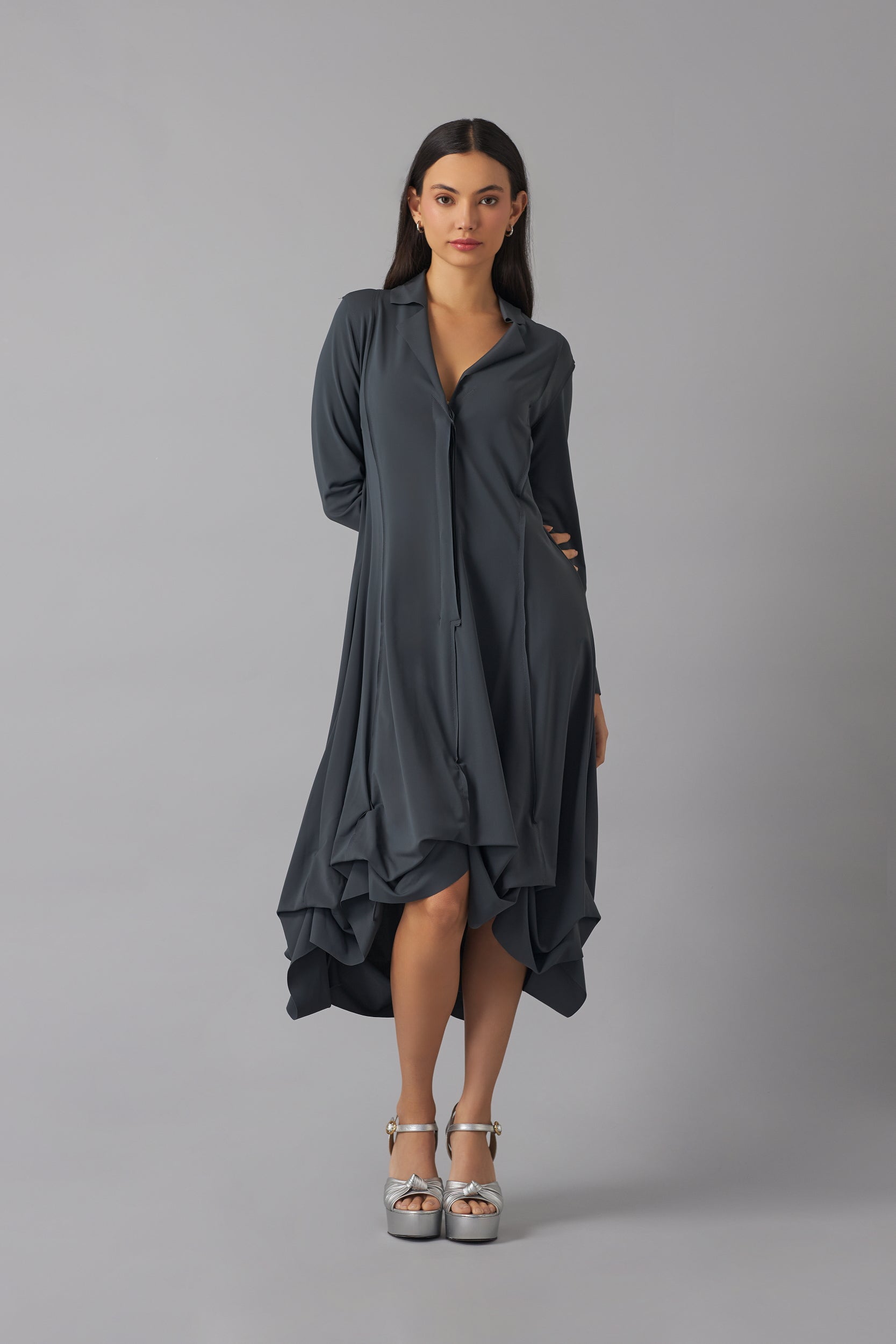 Asymmetric Threads Dress | Gris Grafito |