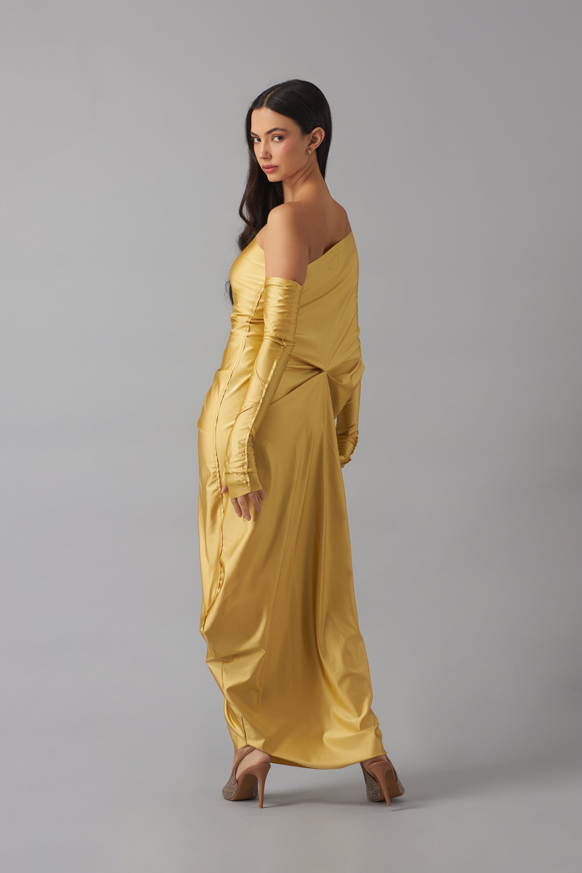 One Shoulder Relaxed Maxi Dress with Gloves | Dorado |