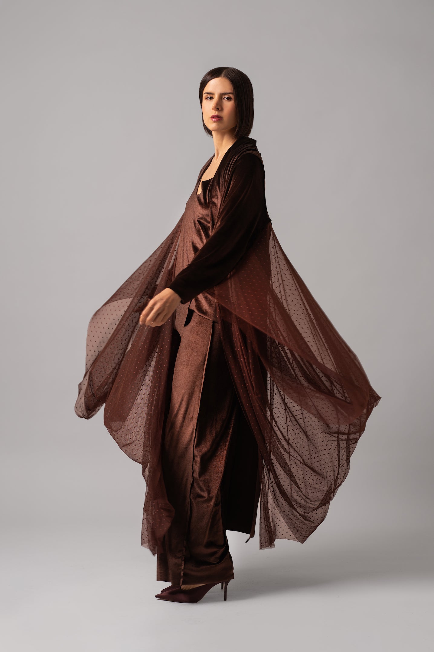 Slim Fit Flare Velvet Set With Mesh Dress Cape | Brown |