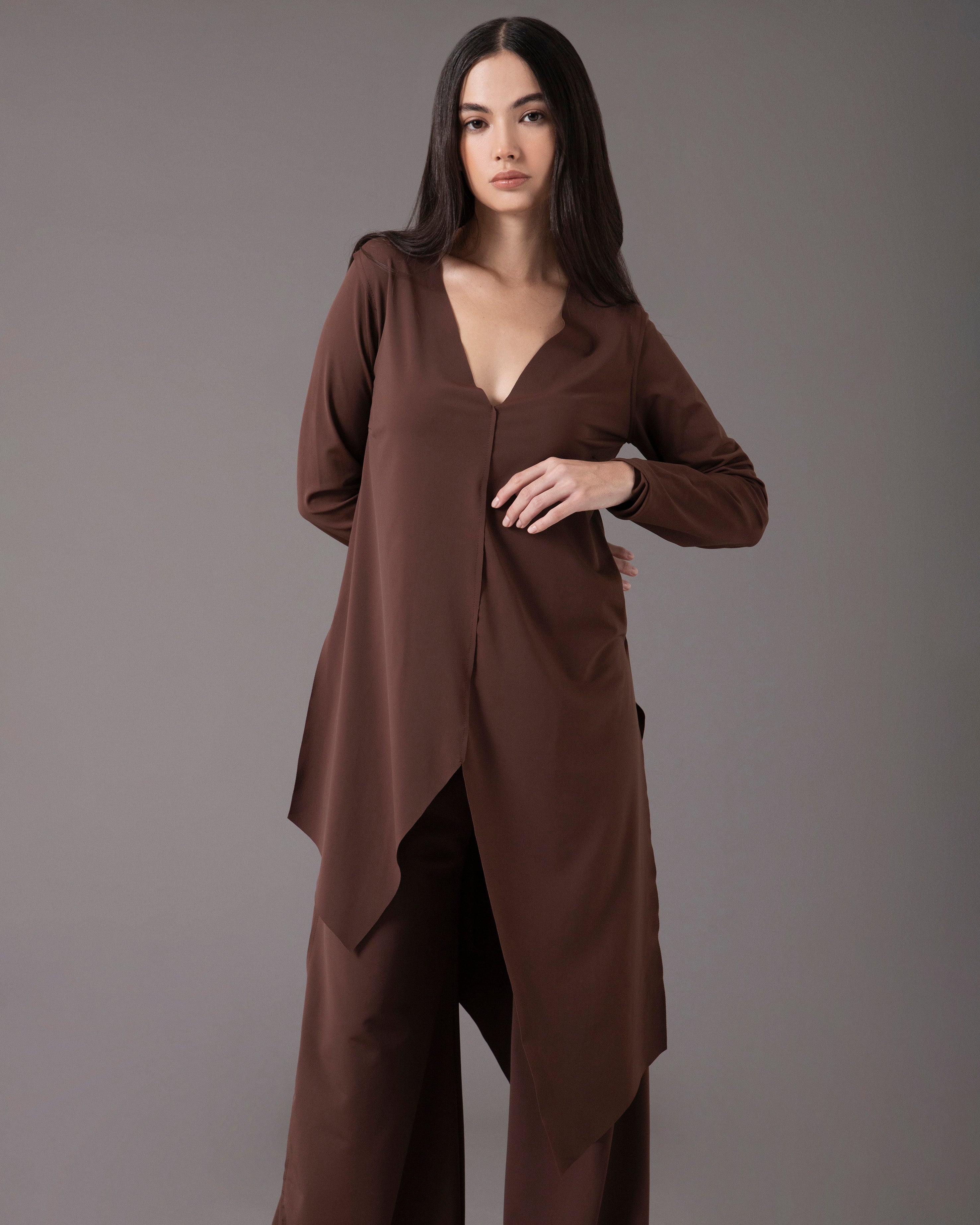 Bell bottom asymmetric set | Cafe |