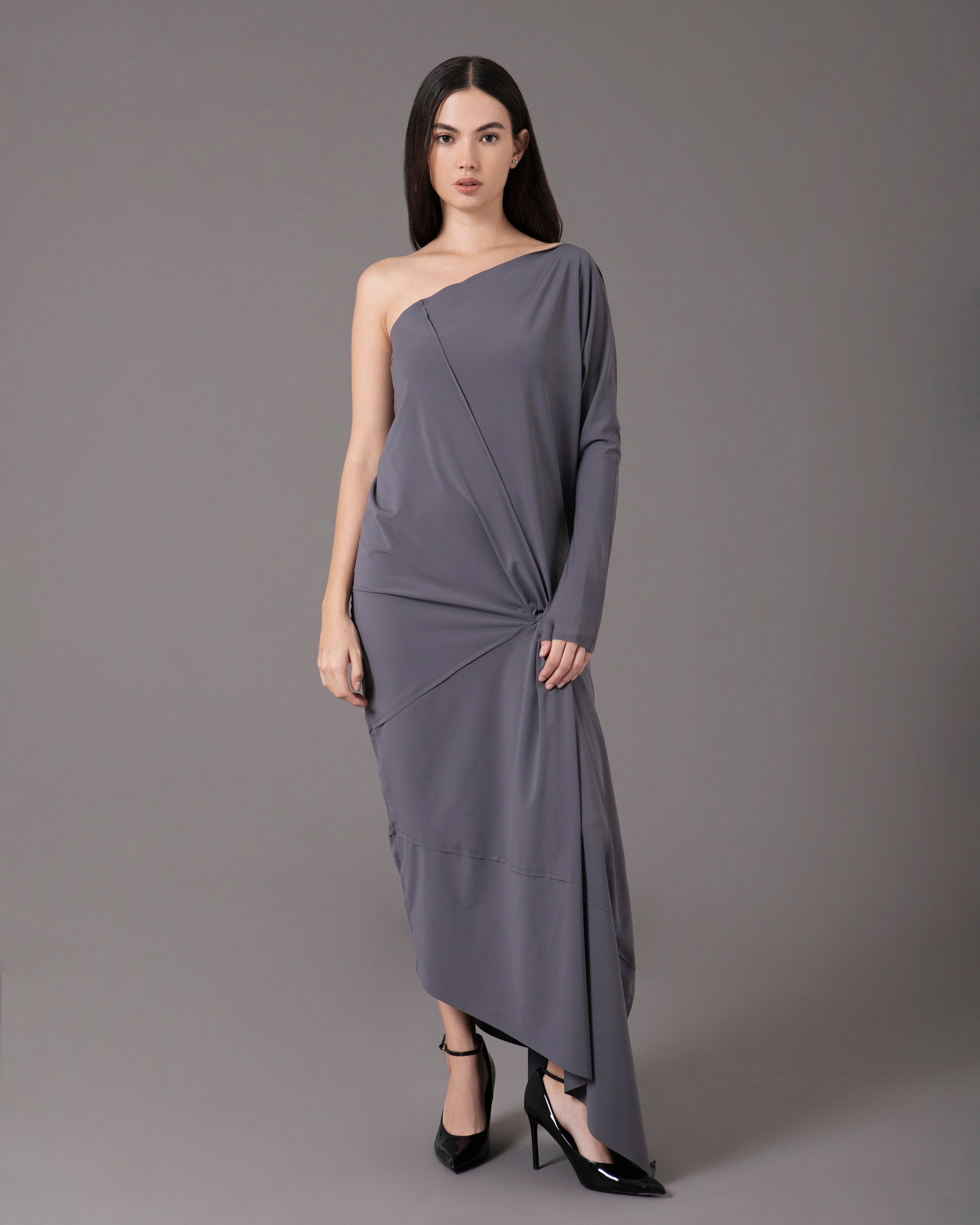 One sleeve side knot midi dress | Gris |