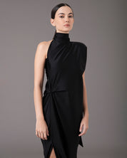 High Neck One Shoulder Pad Gown | Negro Brillante |