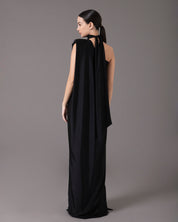 High Neck One Shoulder Pad Gown | Negro Brillante |