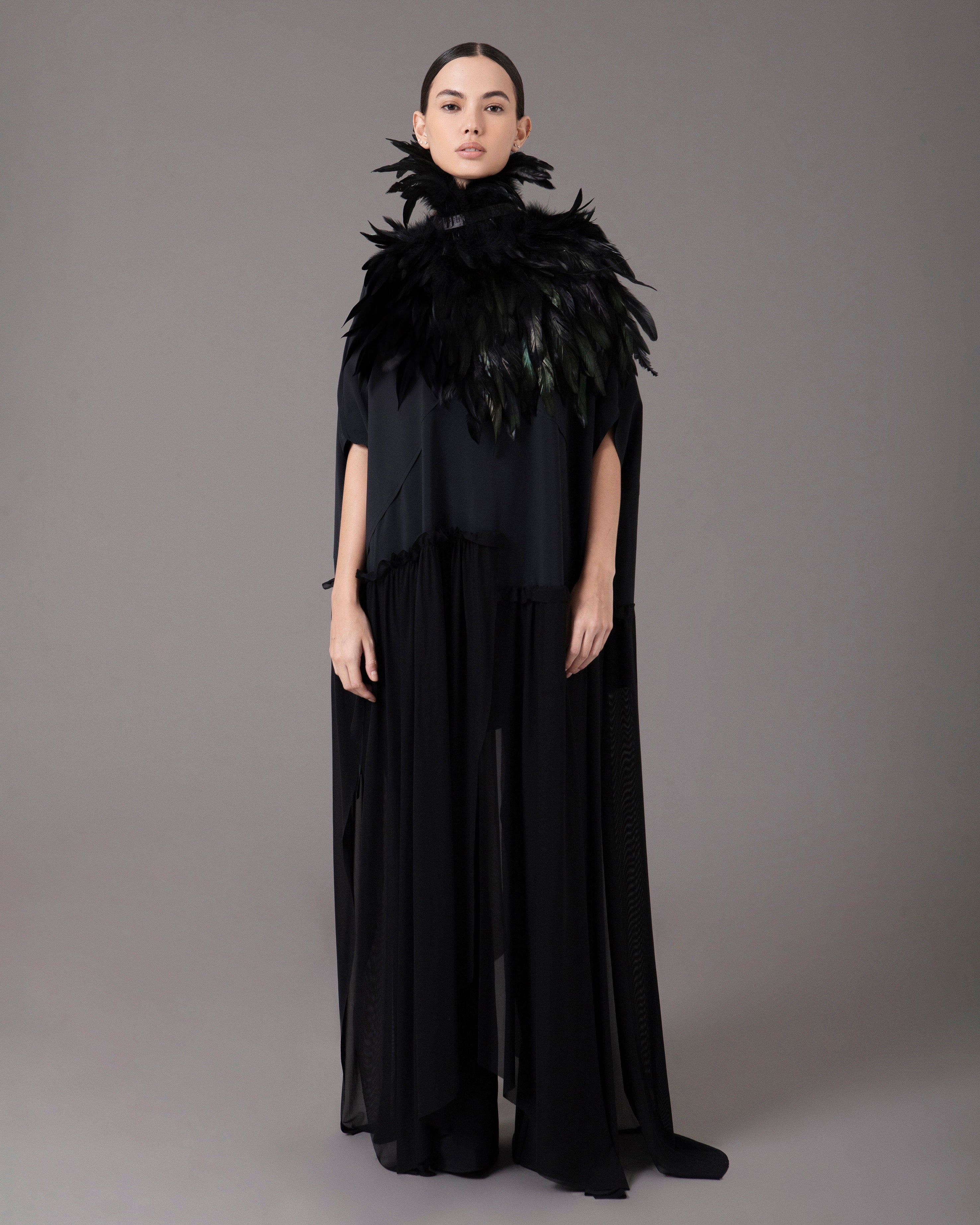 Feather neck tie negro