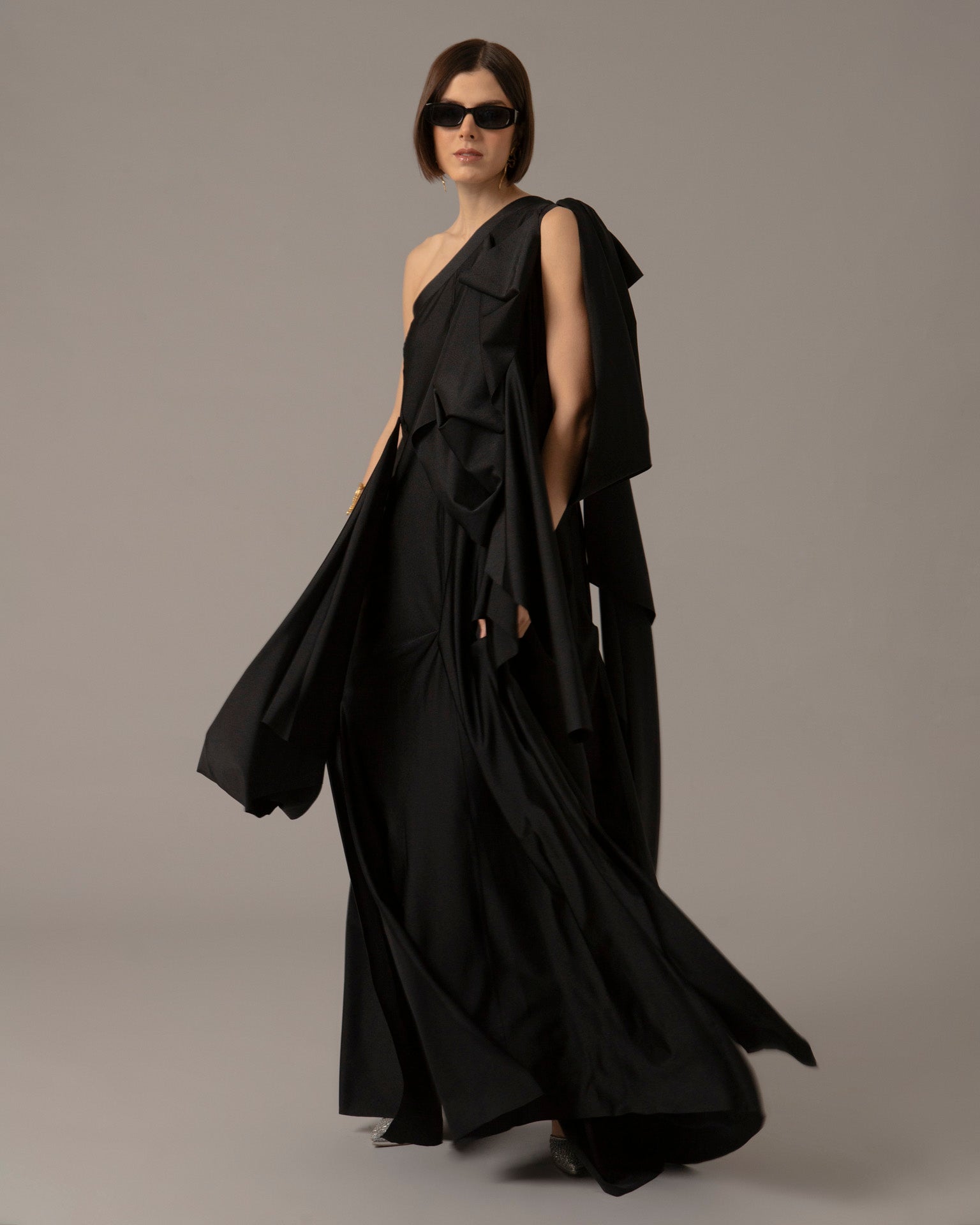 One shoulder loose asymmetric maxi dress | Negro |