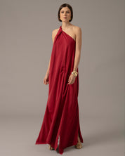 Crossover halter gown with asymmetric seams | Rojo Vivo |