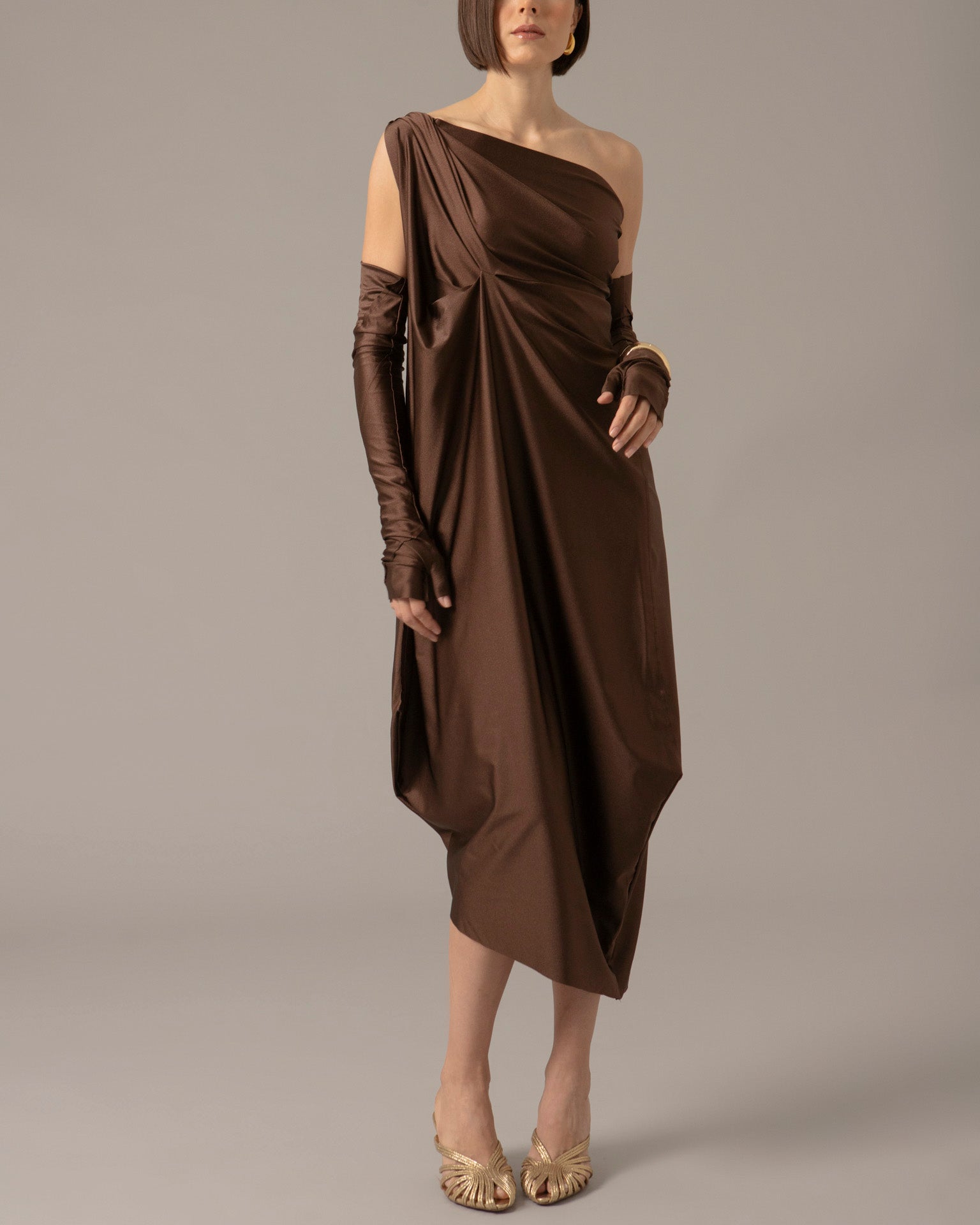 One Shoulder Relaxed Maxi Dress with Gloves | Cafe Metalico |
