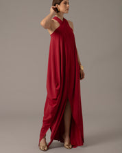 Crossover halter gown with asymmetric seams | Rojo Vivo |